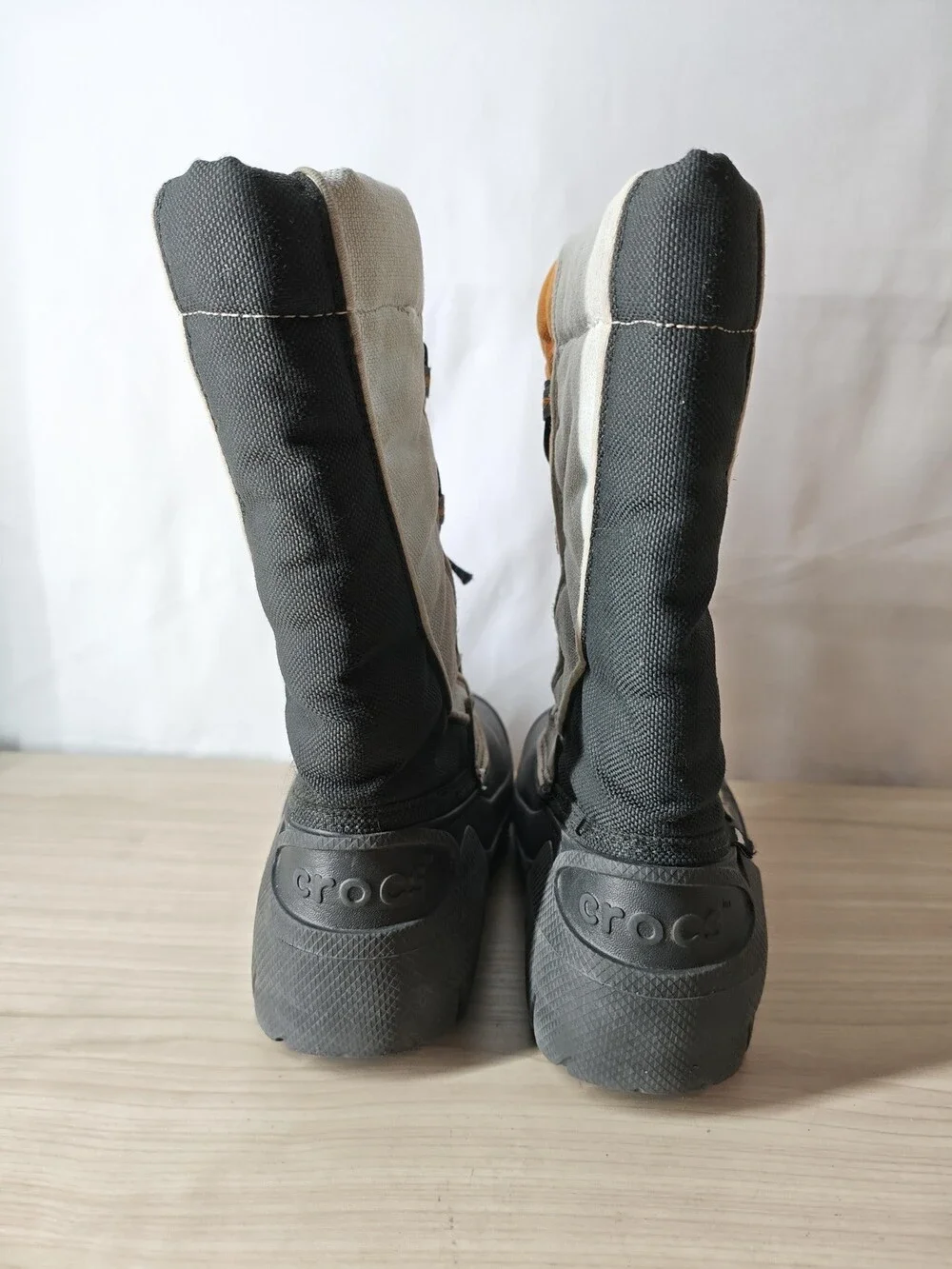 Crocs Snow Boots Toddler Size C2 Orange Gray Black Snomini Primaloft Winter